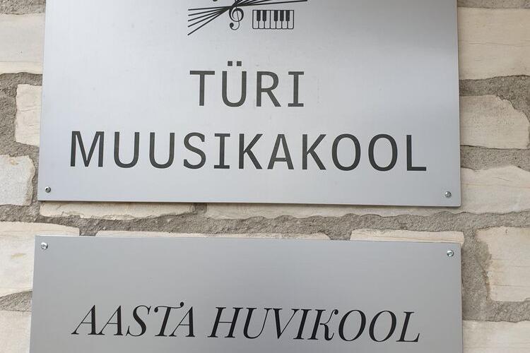 Türi Muusikakooli akordionistuudio "LÕBUSAD LÕÕTSAD" esimene kokkusaamine - Türi Kultuurikeskus väike saal