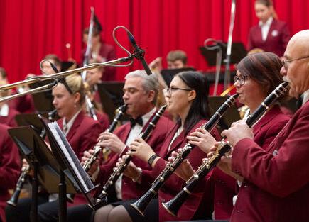Tantsuõhtu Tallinna Tehnikaülikooli Puhkpilliorkestri ja Dance Team Royal’iga - Rae Kultuurikeskus